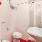Casa vacanze Amazing In With Kitchen *