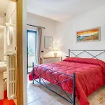 Amazing In With Kitchen Casa vacanze *