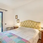 Amazing In With Kitchen Casa vacanze